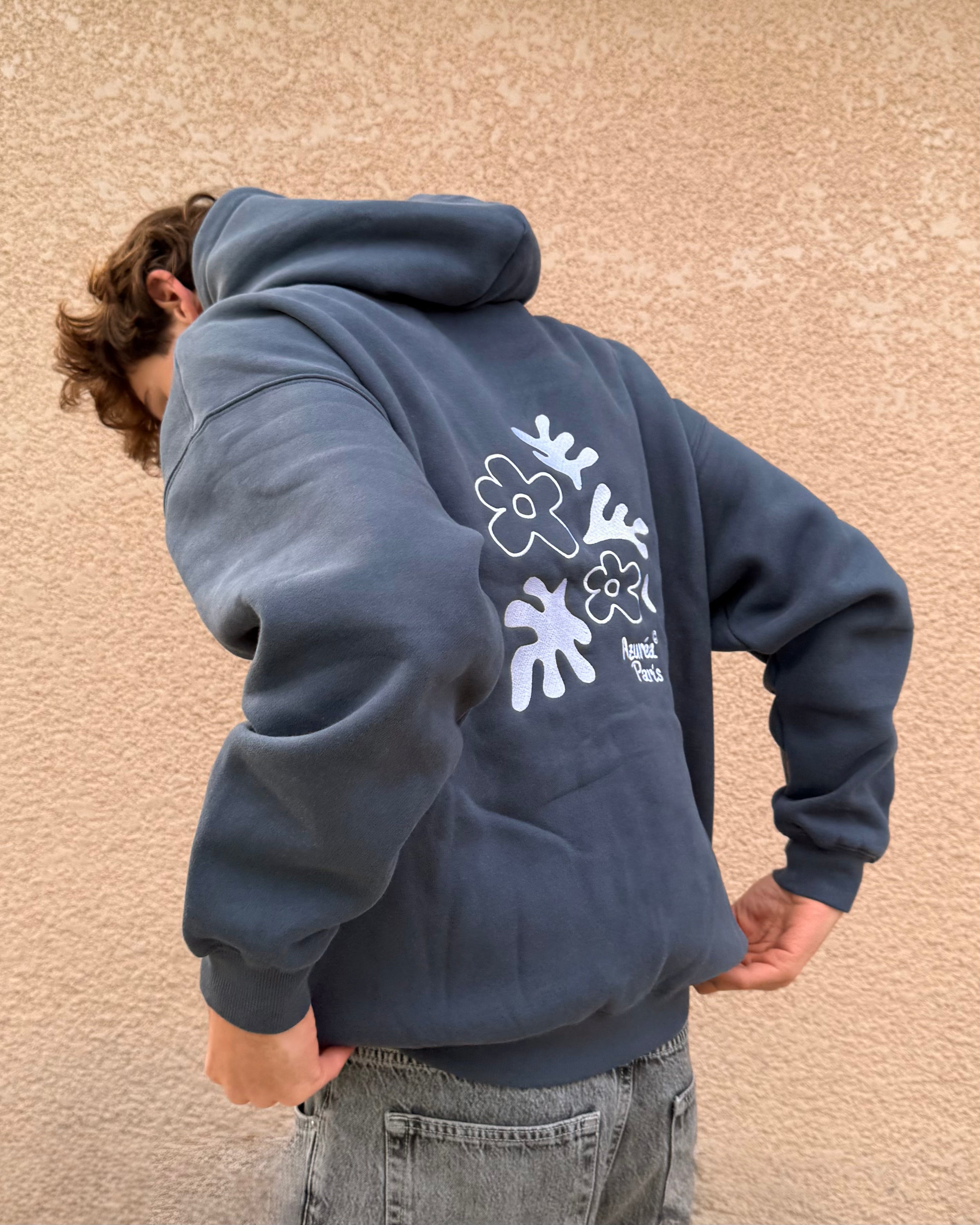 Sweat Brodé "Winter Flower" Océan Édition