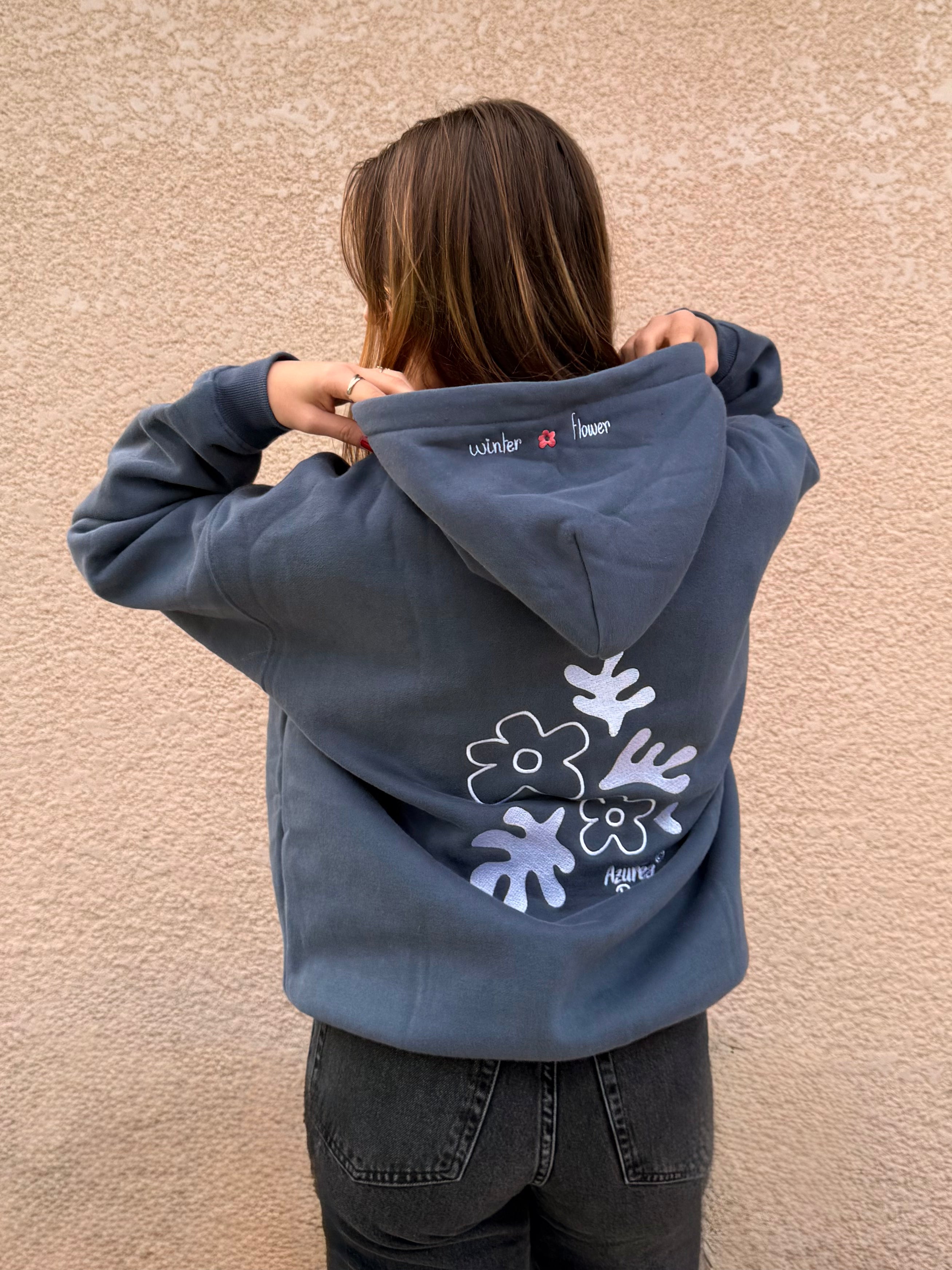 Sweat Brodé "Winter Flower" Océan Édition
