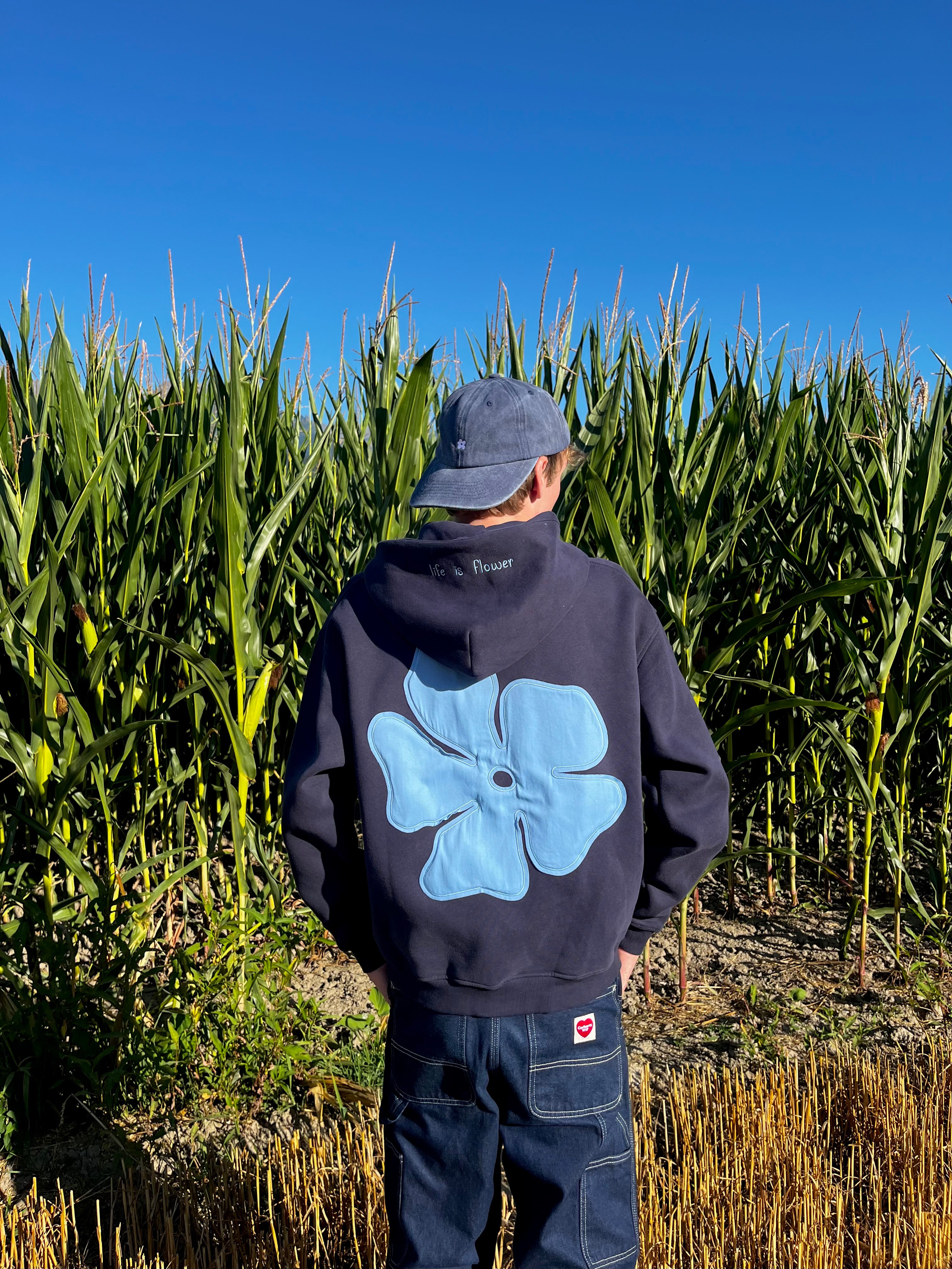 Sudadera con cremallera bordada "Life is Flower" - Azul Atlántico