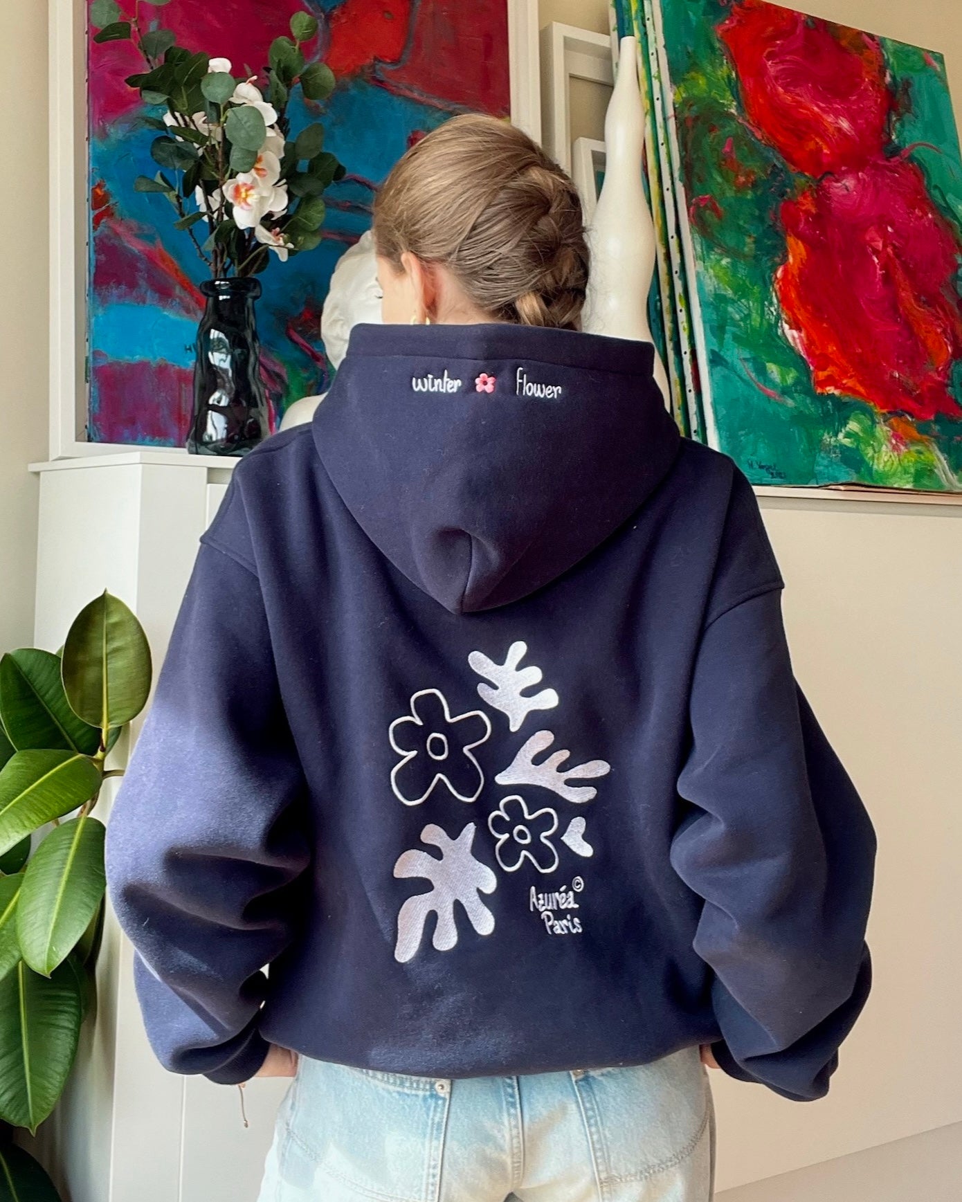 Sweat Brodé "Winter Flower" Minuit Édition