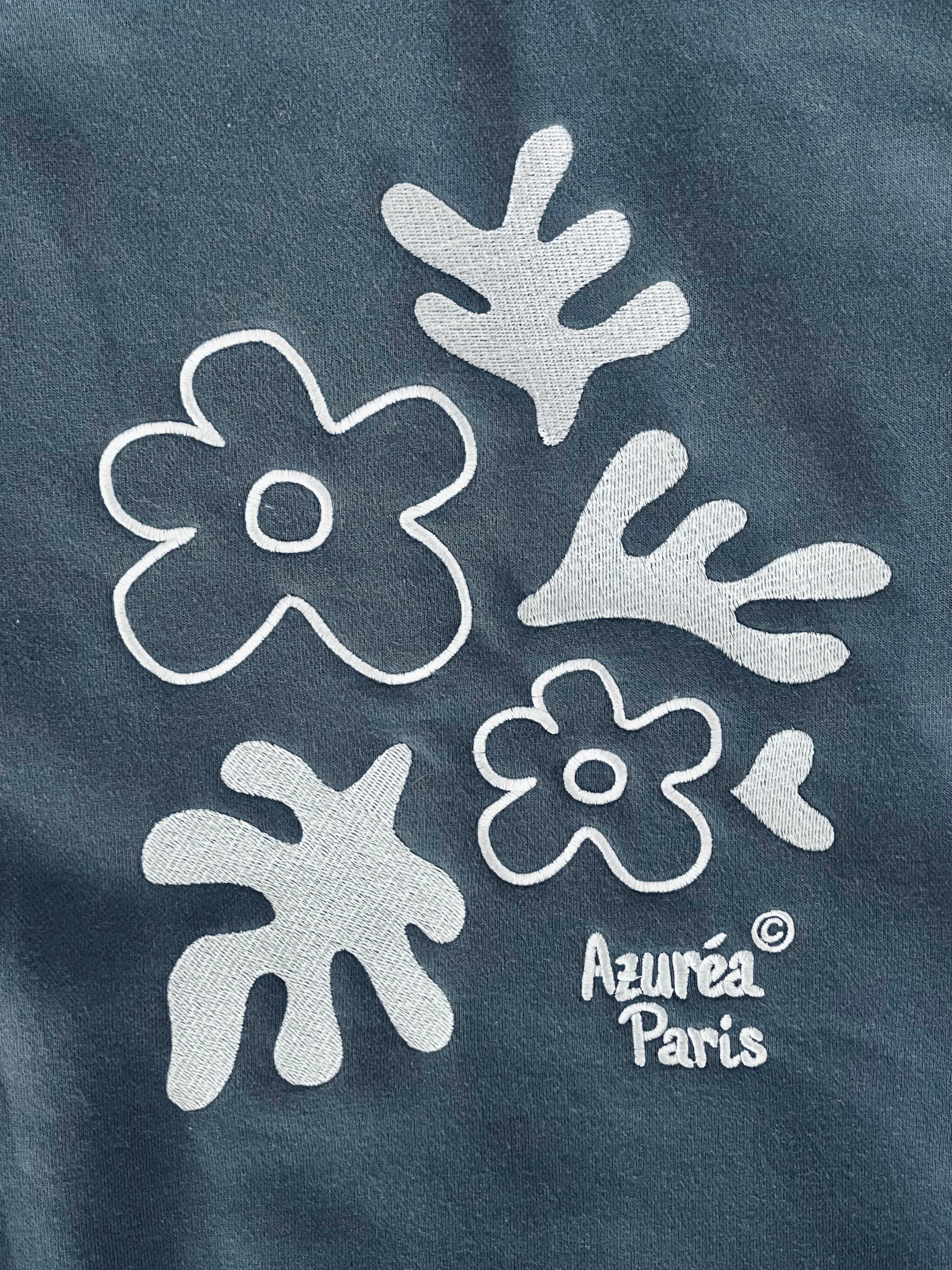 Sweat Brodé "Winter Flower" Océan Édition