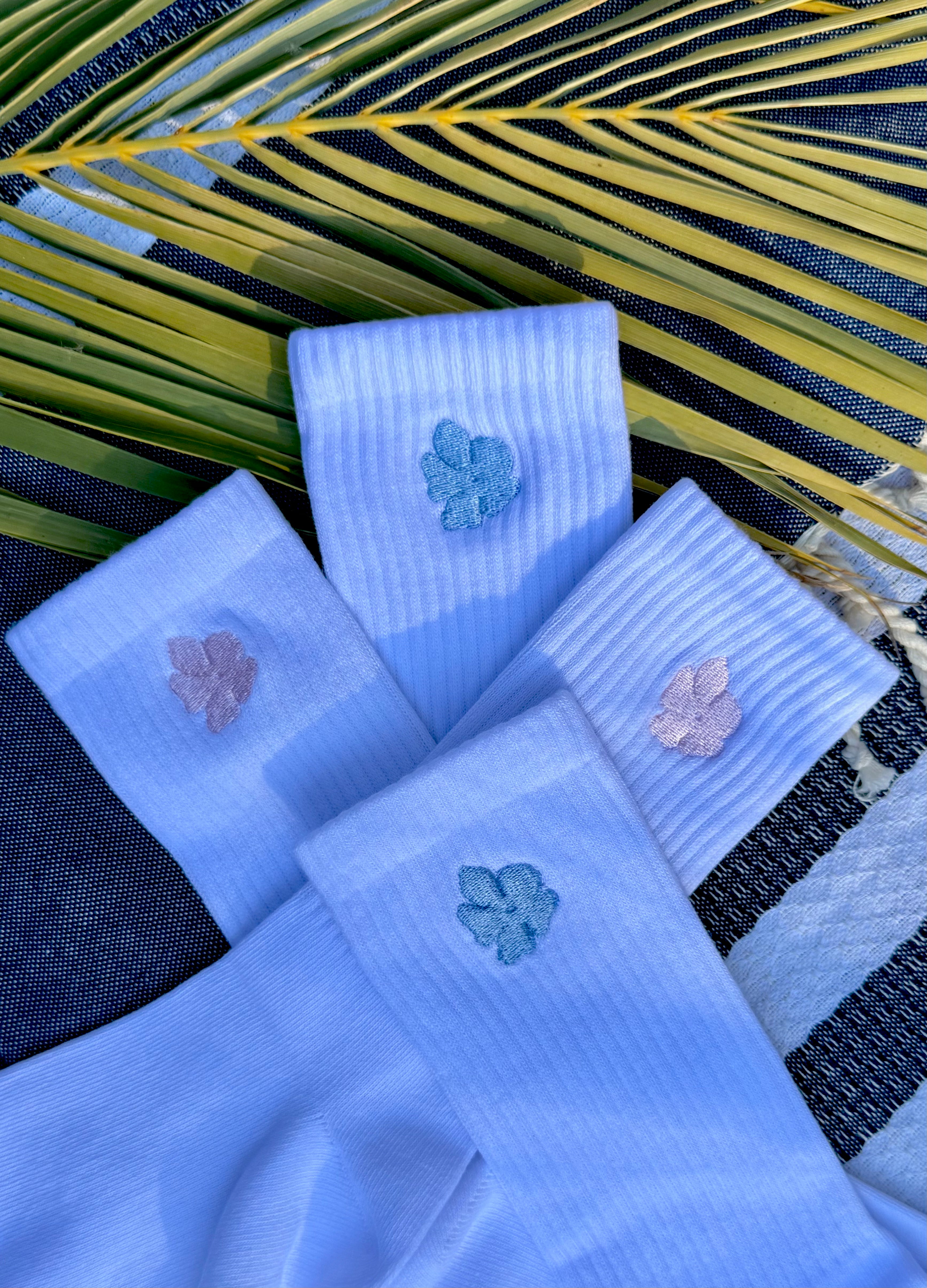 AZUREA embroidered socks